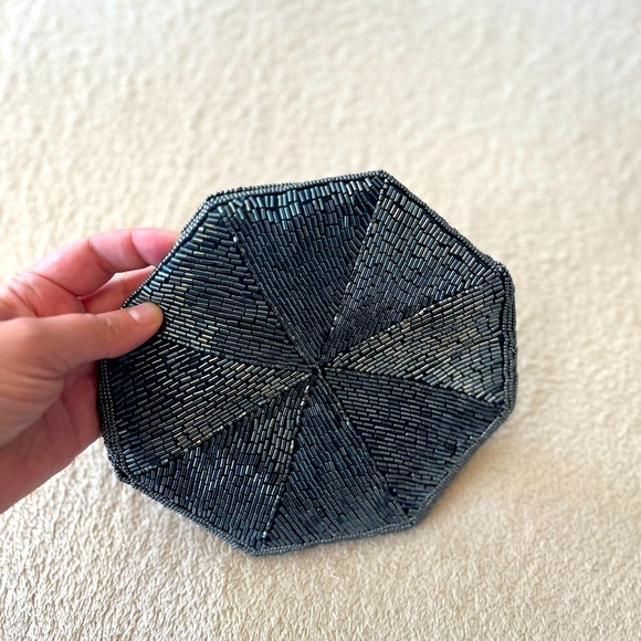 Vintage 1980s Beaded Octagon Clutch – Art Deco Glam - Picture 3 of 12